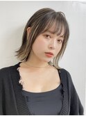 インナーカラーボブミルクティーベージュ暗めイヤリングカラー