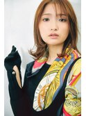 大人女性にぴったりの上品ミディアムヘア