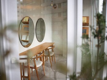 e・n・u 烏丸【エヌ】