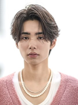 オーシャントーキョーオーバー(OCEAN TOKYO OVER) フェザーパーマニュアンスパーマセンターパートショート