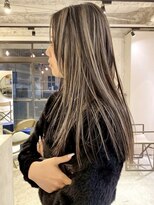 ルーム(Loom.)&nbsp;カットコントラストハイライトトリートメント