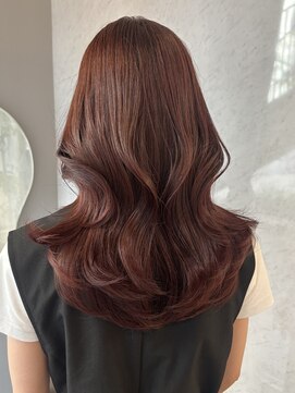 ブリーチなし暖色系◎艶感カシスレッド/ボルドーで大人可愛い