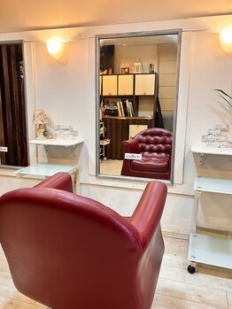 switch hair【スイッチ ヘアー】の写真/周りを気にせず、心ゆくまでリラックス♪少人数サロンならではの温かなおもてなしで、至福のひと時を☆