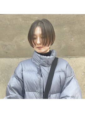 イチサンサン(/ 133) 大人のショートボブ 2  [room02]