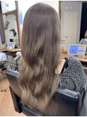 春のイメチェン◎スモーキーカラー×ハッシュカット