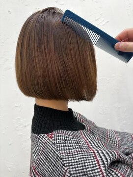 ロミー 本厚木(ROMMY.) 丸みショートボブ肩上ボブ髪質改善刈り上げボブ◎20代~50代