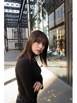 リル(Lilou)の写真/長さはそのまま、垢抜ける！顔周りレイヤーや韓国風で、今っぽく魅せるロング＆ミディアムに☆