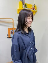 髪と自然&nbsp;顔まわりレイヤー×ミディアムウルフ