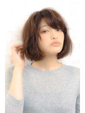 マティス 表参道(matiz) ラフなスウィートカールが可愛いボブ