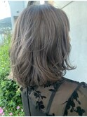 透明感グレージュボブ