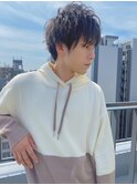 シンプル黒髪くせ毛風パーマ/ツーブロックマッシュショート