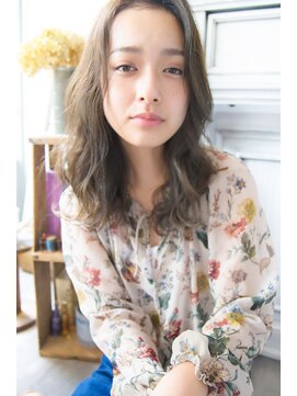 アンジュ ヘアー(Ange hair) ミントアッシュ　かきあげロング