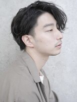 ジョエミバイアンアミ(joemi by Un ami)&nbsp;(joemi 新宿)耳掛けアップバング センター分け メンズパーマ近江