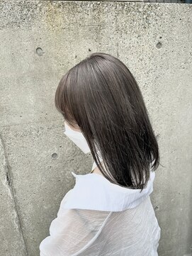 ペイジバイネオリーブ 吉祥寺店(Paige by Neolive) めりはりのあるダークグレージュ