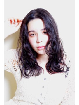 スピガ(SPIGA) 人気！透明感抜群カラー