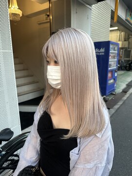 テテ(TETE) ホワイトベージュ