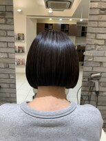 エルトレス(el tres)&nbsp;［eltres ］艶髪ミニボブ