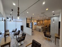 アグ ヘアー エデン 秋田大仙店(Agu hair eden)
