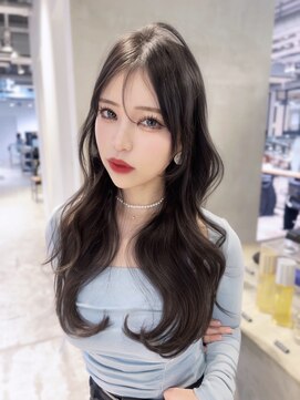 アイティーバイアルバム 下北沢店(IT by ALBUM) ロング顔周りレイヤーおくれ毛前髪カット美髪_ba553951