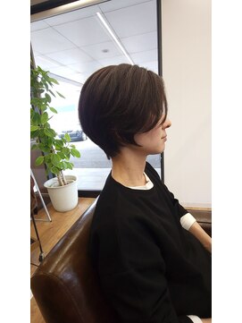 ラミール クオリティオブライフ(lamiell Quality of life) ショート/ハンサムショート/アディクシー/イルミナ/白髪ぼかし