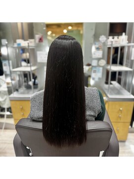 アトリエモア(Atelier More) 艶髪ストレート