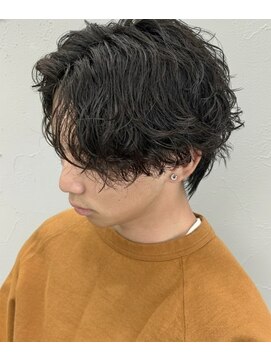 C.E men's hair【シーイーメンズヘアー】【2月1日 NEW OPEN(予定)】 センターパート×波巻きパーマ