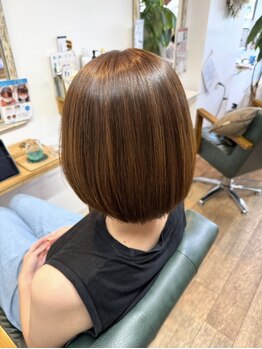 ラキ(laki)の写真/大人のくせ毛改善◇"昔と違う"髪のお悩みも、ダメージレスな施術で、癖や広がりを抑え綺麗なシルエットに＊