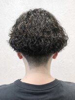 フッタ(Futta)&nbsp;新宿ツイストスパイラル×刈り上げメンズショート