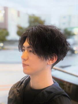 ルシード(LUCIDO STYLE JAPAN) センターパート×波ウェーブ