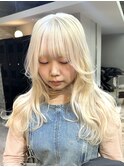 ブロンドカラーホワイトブロンド抜きっぱなしブリーチハイトーン