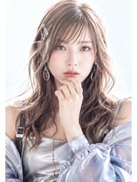 レガリタ(Regarita)&nbsp;#20代#シースルーバング#レイヤーカット#ミルクティーカラー