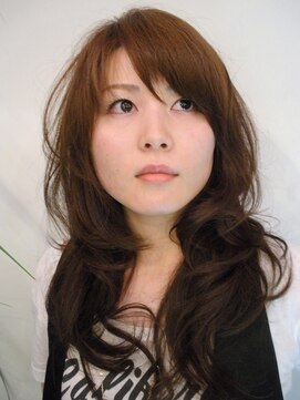 アルデライト(ardelight) ナチュラル系ふんわりロング