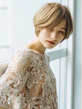 フィルムス 銀座(FILMS) 「FILMS」センターパートのサラサラショート☆