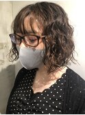 ロンドンガール風癖毛パーマ