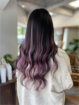 フツーロ 栄(FUTURO) プルエクステ