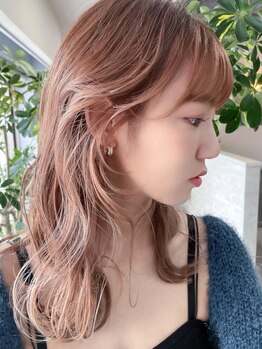 リタヘアー(Lita Hair)の写真/透明感イルミナカラー/さりげないお洒落インナーカラー/外国人風ハイライトなどデザインカラーに挑戦