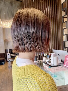 グラム バイ レイエレガンス(glam by REIELEGANCE) ミニボブ/外ハネ