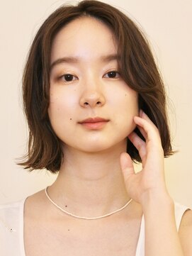 アトリエM 韓国風外ハネぱつっとボブ