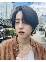 ニュアンスパーマセンターパートコンマヘアツーブロック