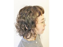 サロンドヘック(salon de hec.)