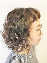 サロンドヘック(salon de hec.)