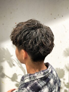 銀座マツナガ 神田店 ツイスパメンズパーマ20代30代学割波巻き