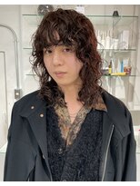 ヘン(hen)&nbsp;【心斎橋hen】メンズウルフ　ウルフパーマ