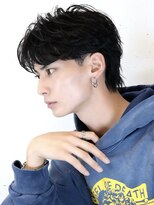 アーリー(Ali'i)&nbsp;センターパートフェザーショートソフトツイストパーマ