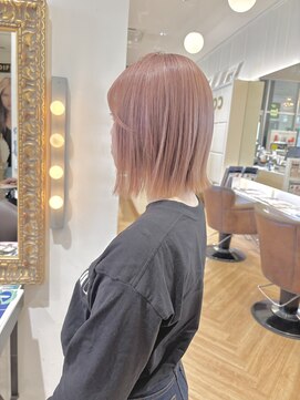 コワファースト  させぼ五番街店(COIFF1RST) ash  pink