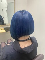 リグ 横浜(Lig.)&nbsp;前下がりボブブルーカラーブリーチダブルカラーハイトーン横浜駅