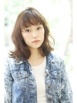 美容室 パルス 静岡鷹匠店(PALS) ランダムカールでゆるふわシフォン☆外はねミディ