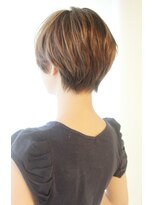 レウナ 外苑前(Reuna)&nbsp;大人可愛いショートボブ　ショートヘア　黒髪アッシュ