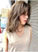「ラフ髪」テラコッタくすみブルー大人かわいいミニウルフ
