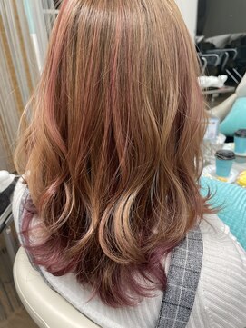 リーホリエ(Lee Horie) 【石森】インナーカラー×ピンクハイライト